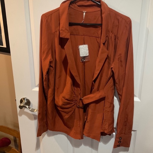 Free people Nwt burnt orange v neck blouse - Picture 7 of 9